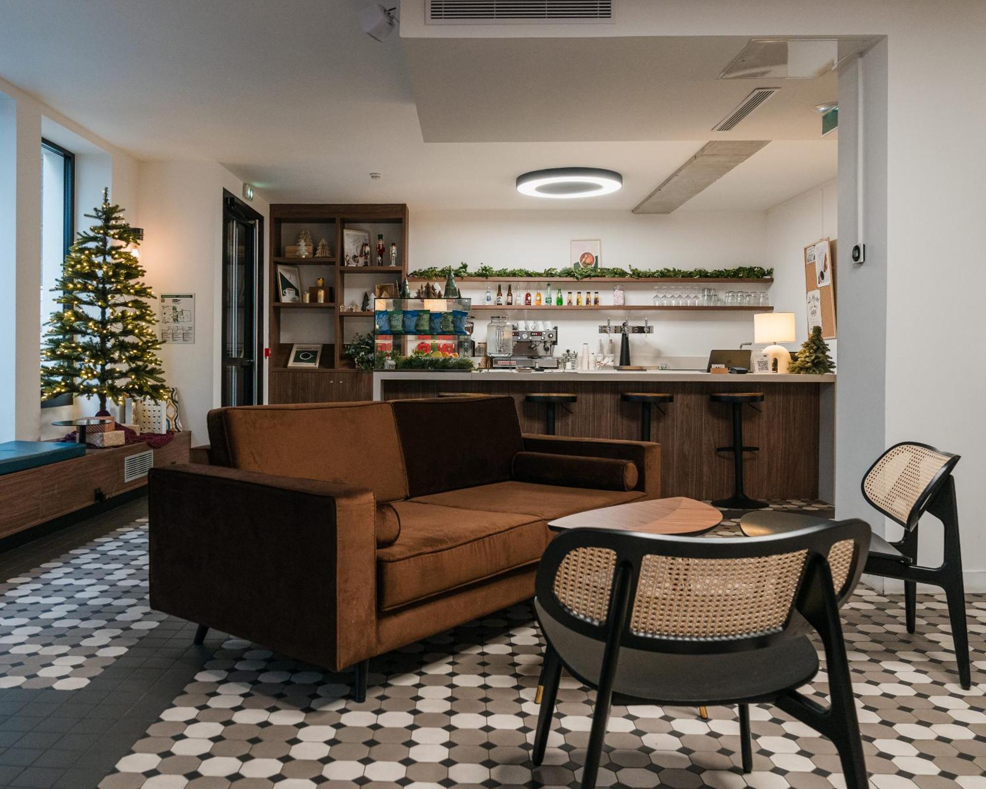Beau M Paris Hostel Εξωτερικό φωτογραφία