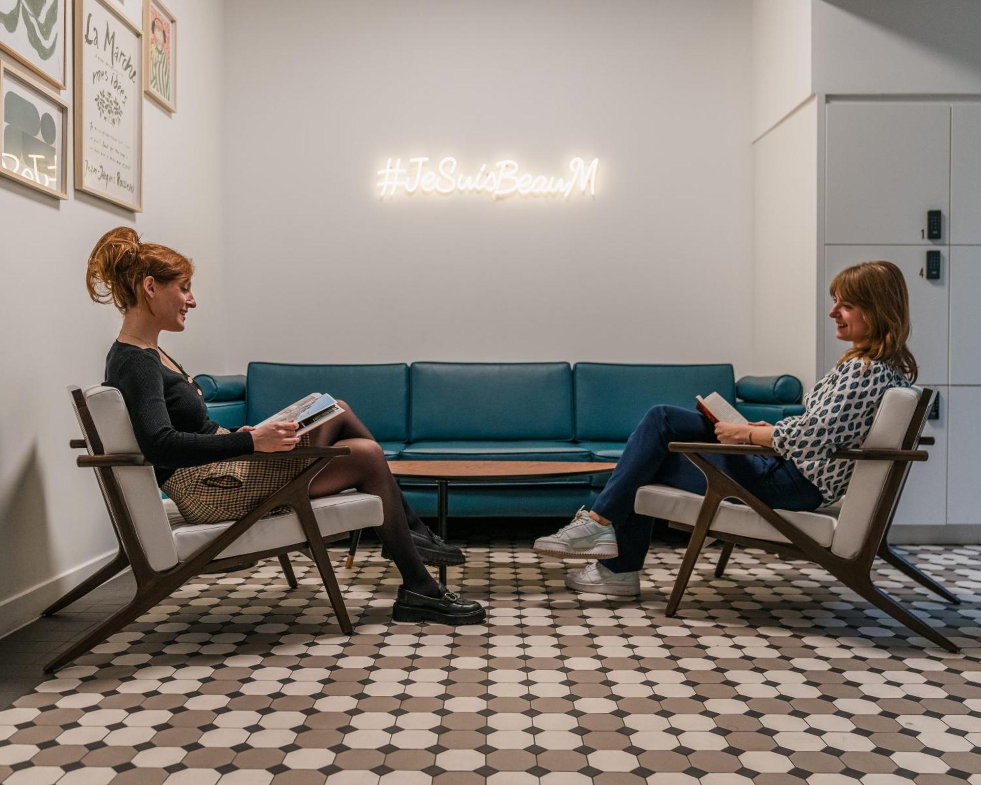 Beau M Paris Hostel Εξωτερικό φωτογραφία